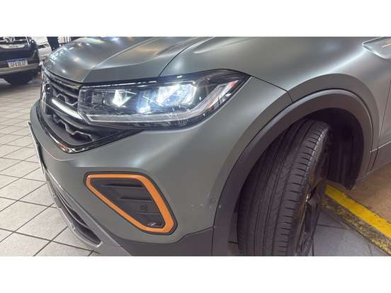 VOLKSWAGEN-T-CROSS-1.4 250 TSI TOTAL FLEX EXTREME AUTOMÁTICO VOLKSWAGEN-T-CROSS-2025