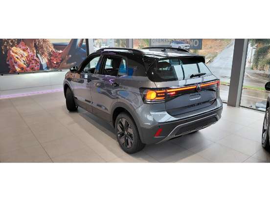 VOLKSWAGEN-T-CROSS-2026