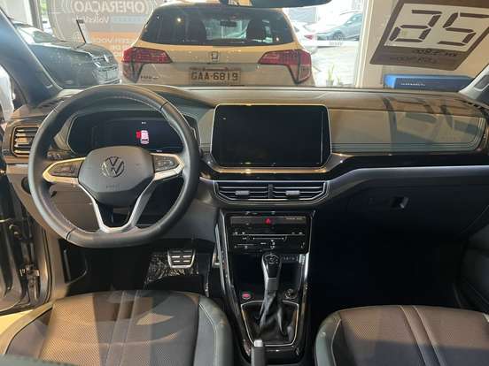 VOLKSWAGEN-T-CROSS-2025