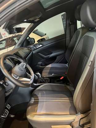 VOLKSWAGEN-T-CROSS-2025