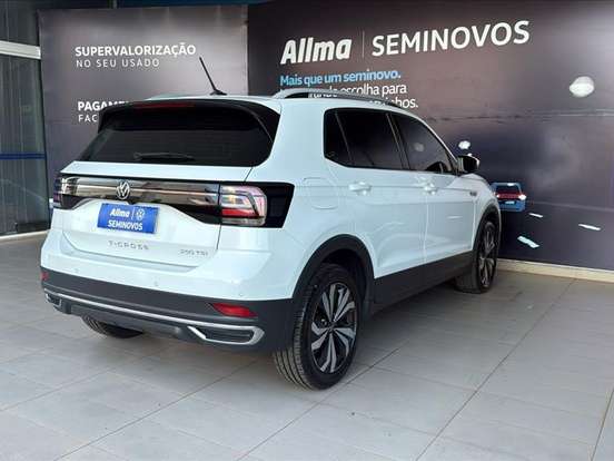 VOLKSWAGEN-T-CROSS-1.4 250 TSI TOTAL FLEX HIGHLINE AUTOMÁTICO VOLKSWAGEN-T-CROSS-2023