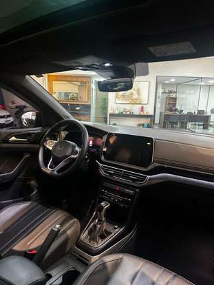 VOLKSWAGEN-T-CROSS-2024