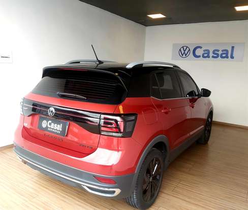 VOLKSWAGEN-T-CROSS-1.4 250 TSI TOTAL FLEX HIGHLINE AUTOMÁTICO VOLKSWAGEN-T-CROSS-2024