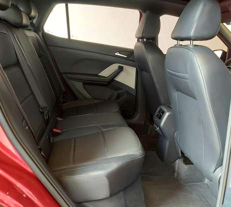 VOLKSWAGEN-T-CROSS-2024