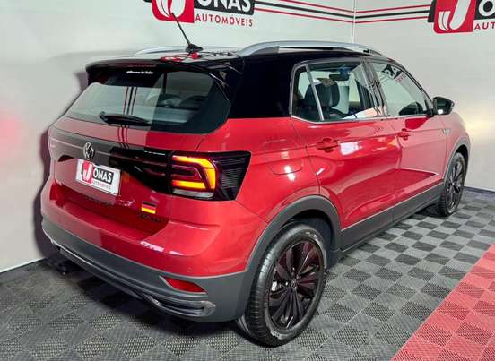 VOLKSWAGEN-T-CROSS-2023