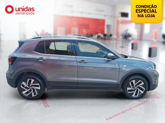 VOLKSWAGEN-T-CROSS-2025