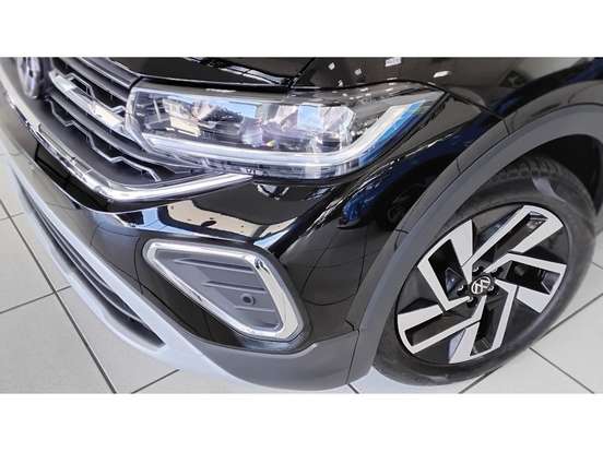 VOLKSWAGEN-T-CROSS-1.4 250 TSI TOTAL FLEX HIGHLINE AUTOMÁTICO VOLKSWAGEN-T-CROSS-2025
