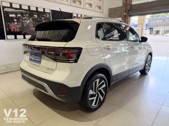 VOLKSWAGEN-T-CROSS-1.4 250 TSI TOTAL FLEX HIGHLINE AUTOMÁTICO VOLKSWAGEN-T-CROSS-2024