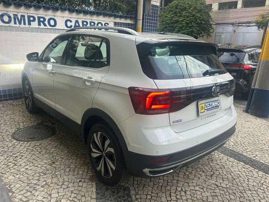 VOLKSWAGEN-T-CROSS-1.4 250 TSI TOTAL FLEX HIGHLINE AUTOMÁTICO VOLKSWAGEN-T-CROSS-2023