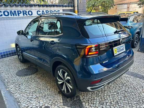 VOLKSWAGEN-T-CROSS-2023