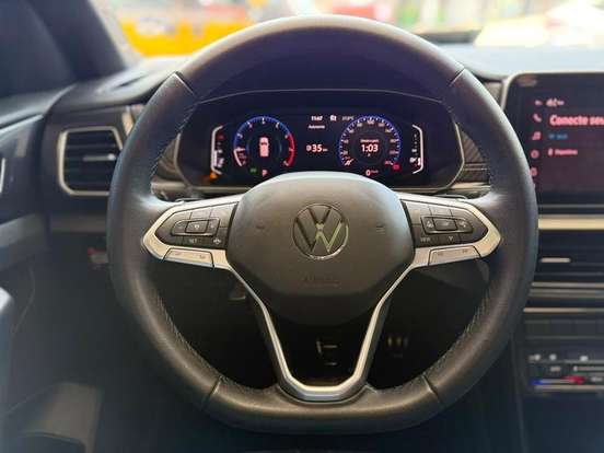 VOLKSWAGEN-T-CROSS-2024
