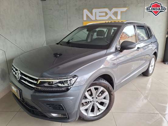 VOLKSWAGEN-TIGUAN-2019