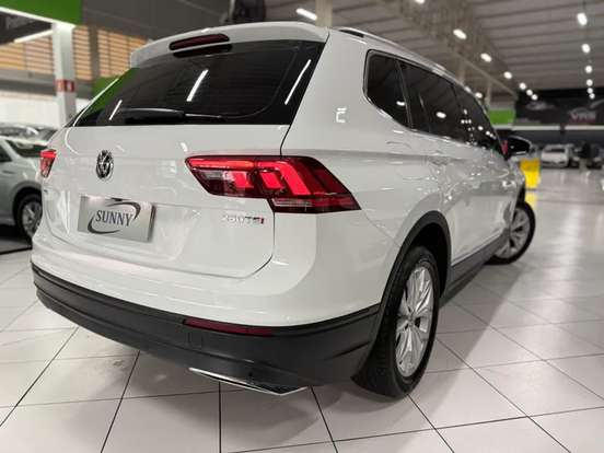 VOLKSWAGEN-TIGUAN-1.4 250 TSI TOTAL FLEX ALLSPACE COMFORTLINE TIPTRONIC VOLKSWAGEN-TIGUAN-2018