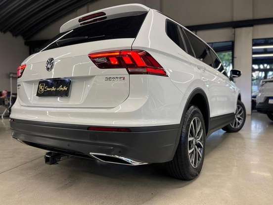 VOLKSWAGEN-TIGUAN-1.4 250 TSI TOTAL FLEX ALLSPACE COMFORTLINE TIPTRONIC VOLKSWAGEN-TIGUAN-2018