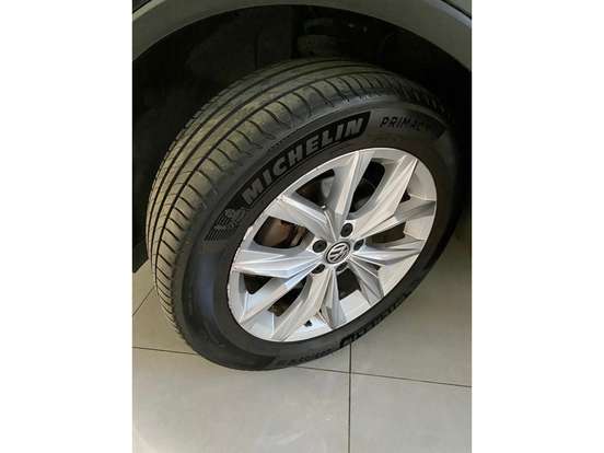 VOLKSWAGEN-TIGUAN-2019