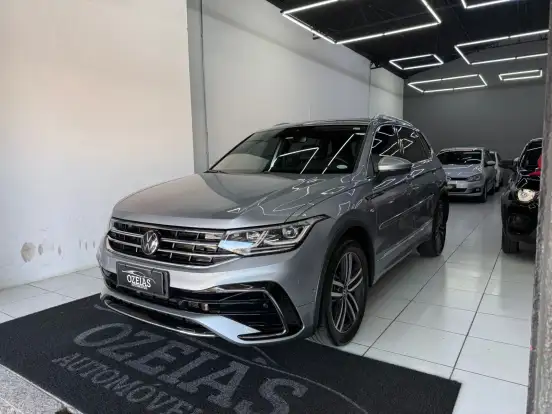 VOLKSWAGEN-TIGUAN-2.0 300 TSI GASOLINA ALLSPACE R-LINE AUTOMÁTICO VOLKSWAGEN-TIGUAN-2024