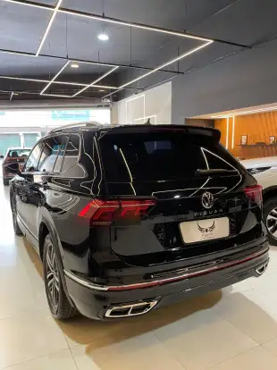 VOLKSWAGEN-TIGUAN-2.0 300 TSI GASOLINA ALLSPACE R-LINE AUTOMÁTICO VOLKSWAGEN-TIGUAN-2023