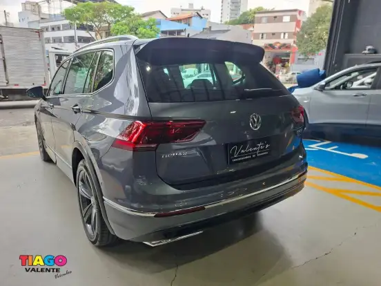 VOLKSWAGEN-TIGUAN-2019
