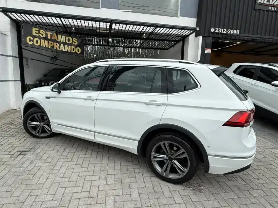 VOLKSWAGEN-TIGUAN-2.0 350 TSI GASOLINA ALLSPACE R-LINE 4MOTION DSG VOLKSWAGEN-TIGUAN-2021