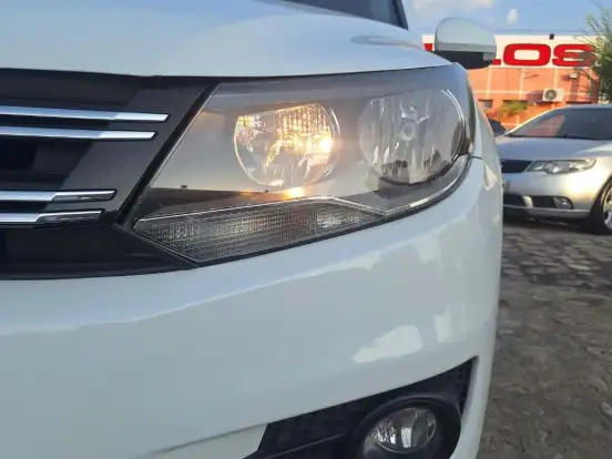 VOLKSWAGEN-TIGUAN-2.0 TSI 16V TURBO GASOLINA 4P TIPTRONIC VOLKSWAGEN-TIGUAN-2014