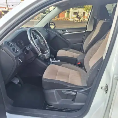 VOLKSWAGEN-TIGUAN-2014