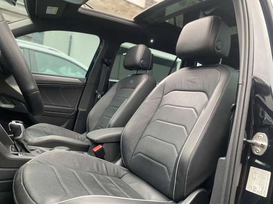 VOLKSWAGEN-TIGUAN-2.0 300 TSI GASOLINA ALLSPACE R-LINE AUTOMÁTICO VOLKSWAGEN-TIGUAN-2023