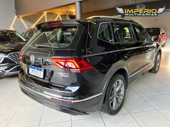 VOLKSWAGEN-TIGUAN-2019