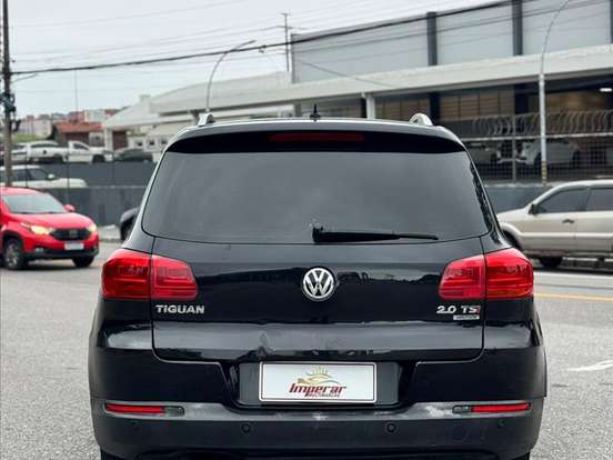 VOLKSWAGEN-TIGUAN-2.0 TSI 16V TURBO GASOLINA 4P TIPTRONIC VOLKSWAGEN-TIGUAN-2011