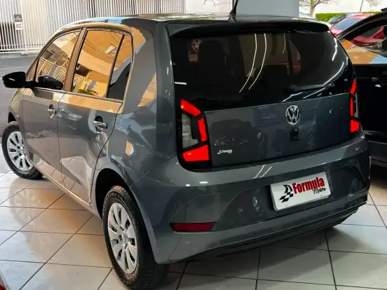 VOLKSWAGEN-UP-2019