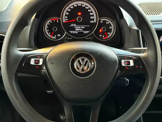 VOLKSWAGEN-UP-2019