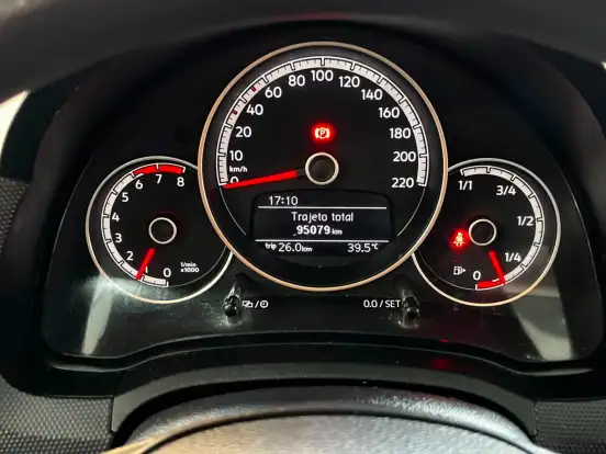 VOLKSWAGEN-UP-2019