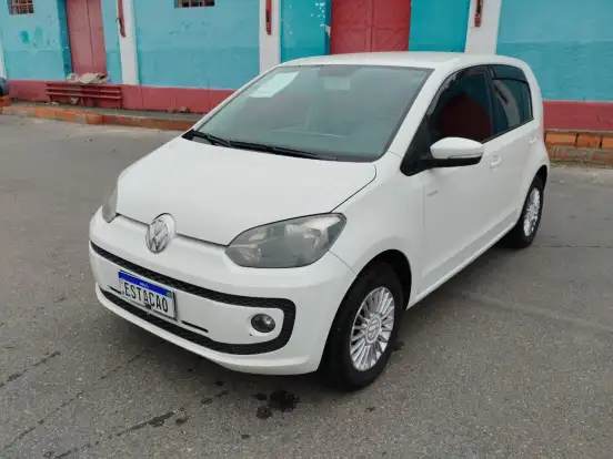 VOLKSWAGEN-UP-2016