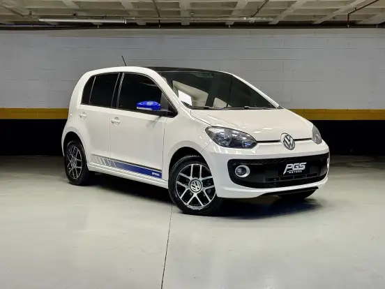 VOLKSWAGEN-UP-2015