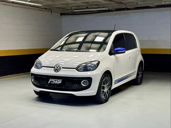 VOLKSWAGEN-UP-2015