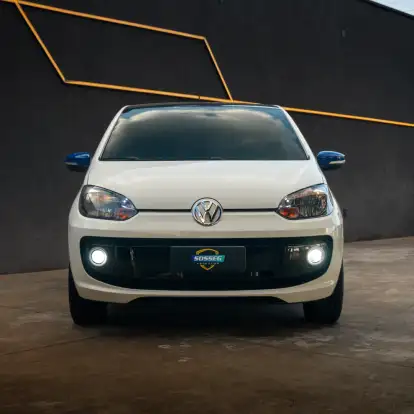VOLKSWAGEN-UP-2016