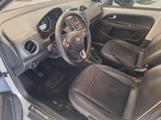 VOLKSWAGEN-UP-1.0 170 TSI TOTAL FLEX CONNECT 4P MANUAL VOLKSWAGEN-UP-2019