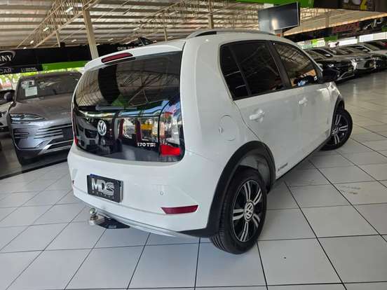 VOLKSWAGEN-UP-2019