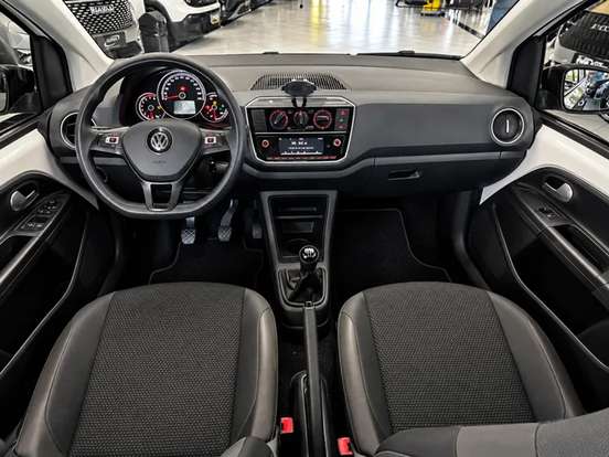 VOLKSWAGEN-UP-1.0 170 TSI TOTAL FLEX XTREME 4P MANUAL VOLKSWAGEN-UP-2019