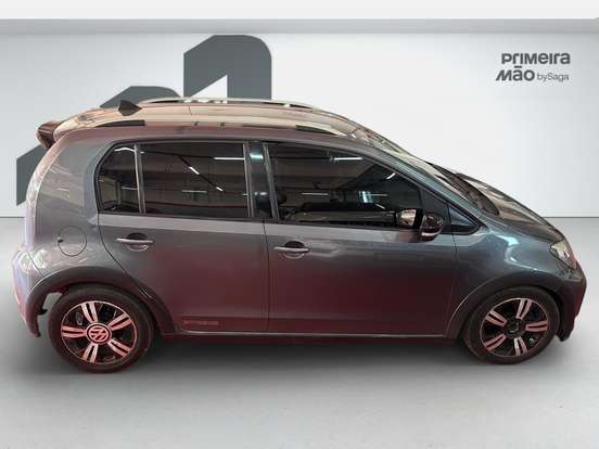 VOLKSWAGEN-UP-1.0 170 TSI TOTAL FLEX XTREME 4P MANUAL VOLKSWAGEN-UP-2019