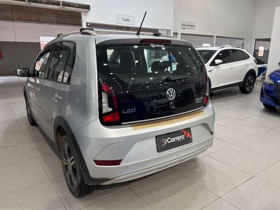 VOLKSWAGEN-UP-1.0 170 TSI TOTAL FLEX XTREME 4P MANUAL VOLKSWAGEN-UP-2019
