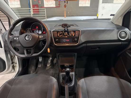 VOLKSWAGEN-UP-1.0 170 TSI TOTAL FLEX XTREME 4P MANUAL VOLKSWAGEN-UP-2019
