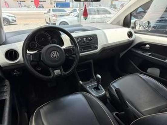 VOLKSWAGEN-UP-1.0 MPI HIGH UP 12V FLEX 4P AUTOMATIZADO VOLKSWAGEN-UP-2015