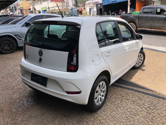 VOLKSWAGEN-UP-1.0 MPI TOTAL FLEX 4P MANUAL VOLKSWAGEN-UP-2019