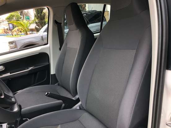 VOLKSWAGEN-UP-1.0 MPI TOTAL FLEX 4P MANUAL VOLKSWAGEN-UP-2019
