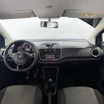 VOLKSWAGEN-UP-2017