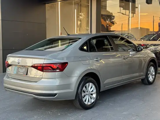 VOLKSWAGEN-VIRTUS-2020