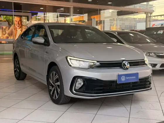 VOLKSWAGEN VIRTUS 1.0 200 TSI HIGHLINE AUTOMÁTICO
