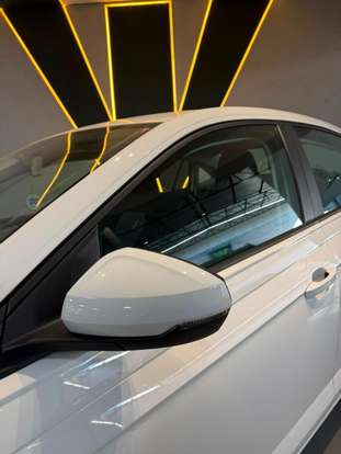 VOLKSWAGEN-VIRTUS-2025