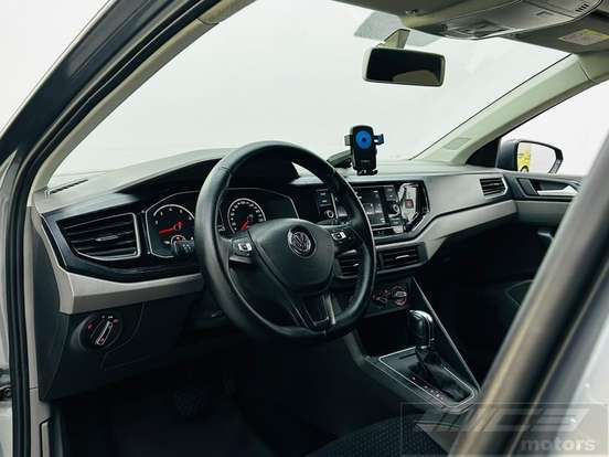 VOLKSWAGEN-VIRTUS-2019
