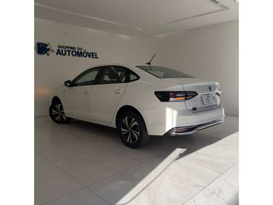 VOLKSWAGEN-VIRTUS-2024